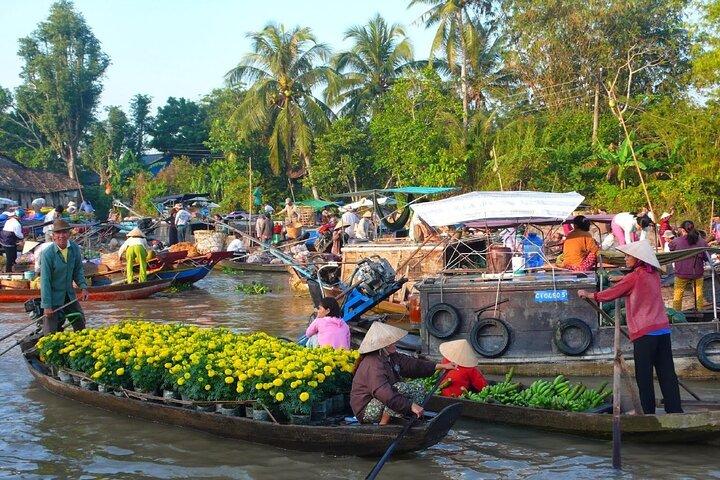 Full Day Tour to Mekong Delta Cai Be & Tan Phong Island