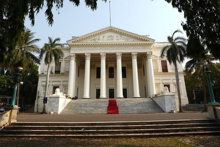 The White Mughal tour in Hyderabad about Romance & Betrayal