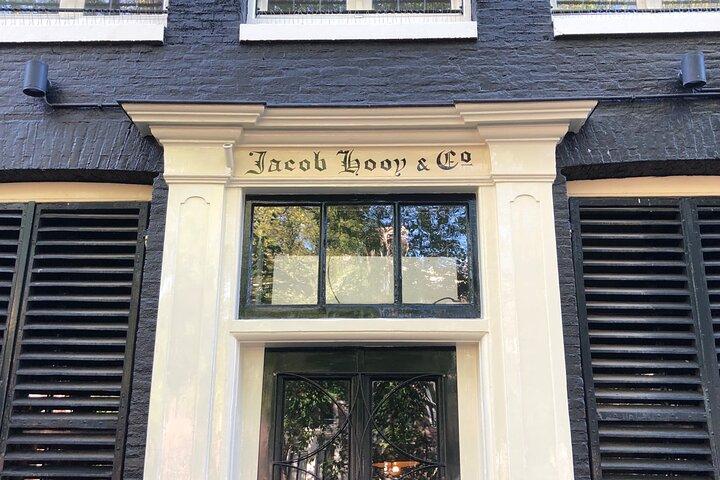 Private Coffeeshop Tour in Amsterdam Centrum