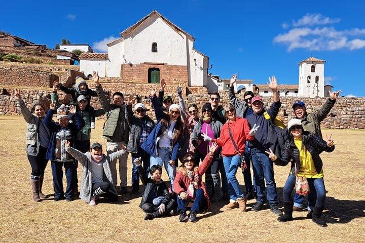 Sacred Valley and Maras Moray Tour with Full Day Buffet Lunch