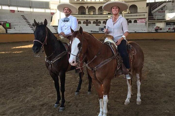 Adventure tour Between Charros, Mariachi and Parián de Tlaquepaque