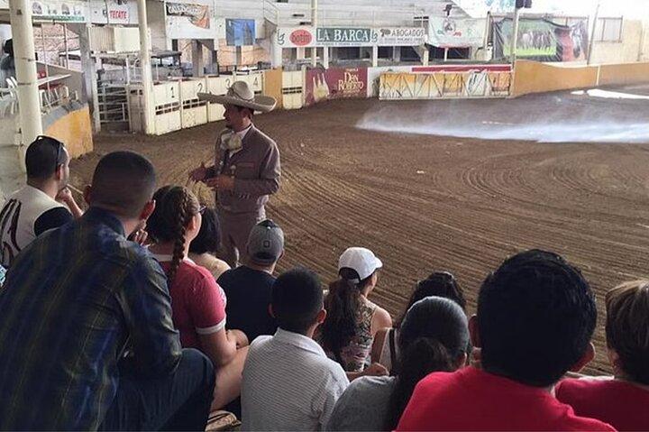 Adventure tour Between Charros, Mariachi and Parián de Tlaquepaque