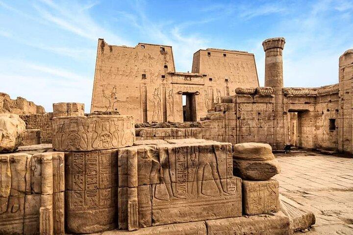 Private Trip To Edfu Kom Ombo Temples