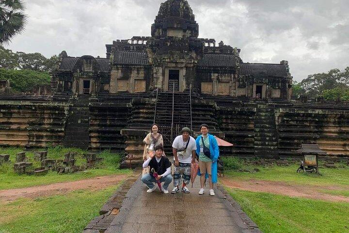 Siem Reap Private Airport Transfer include Angkor Wat Tour