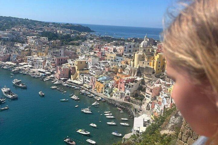 Procida Boat Tour from Ischia with Lunch and Island Stop