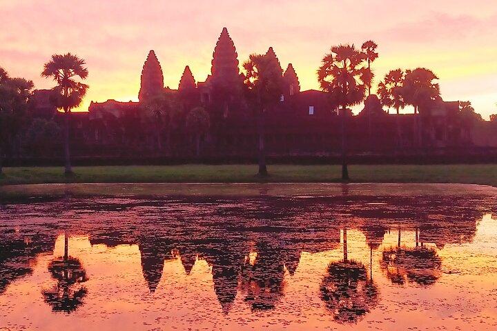 1 Day sunrise & temples Tour
