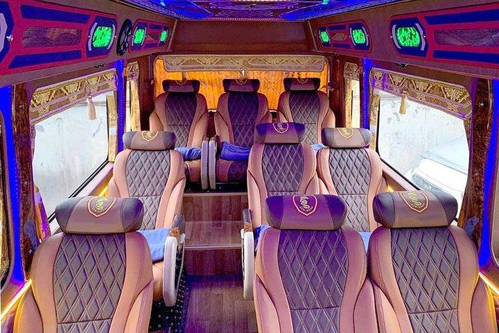 Limousine High Quality Bus Hanoi to Ha Giang