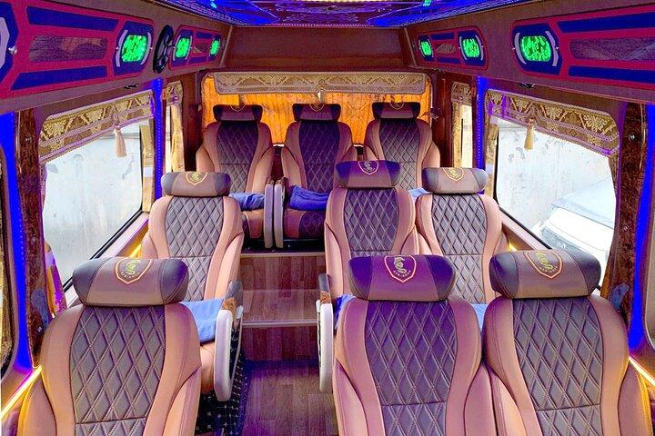 Limousine High Quality Bus Hanoi to Ha Giang