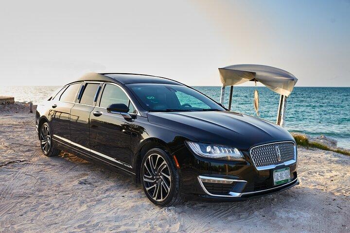 Lincoln Stretch Limo from Costa Mujeres to Cancun Airport
