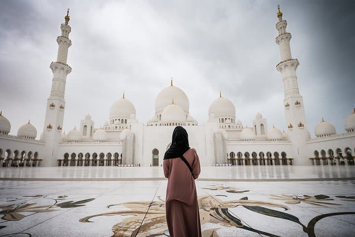 Half-Day Grand Mosque Tour from Dubai