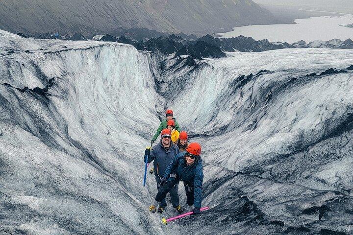 3 hour Glacier Hike at Sólheimajökull