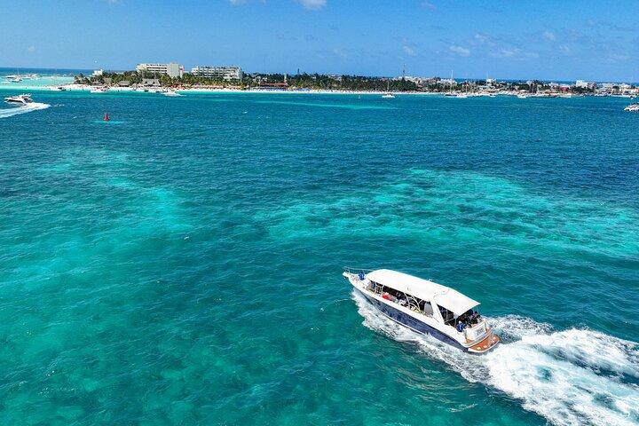 Sightseeing Boat Tour to Isla Mujeres Snorkel & Beach Club