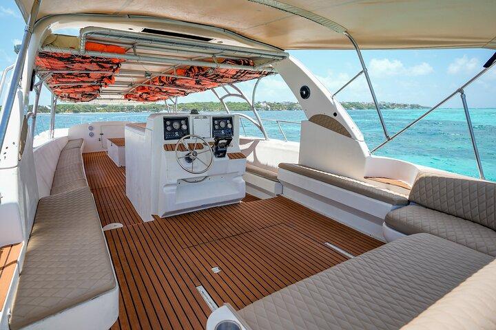 Sightseeing Boat Tour to Isla Mujeres Snorkel & Beach Club