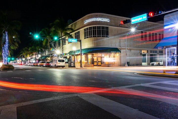 Miami Boos and Booze Haunted Pub Crawl