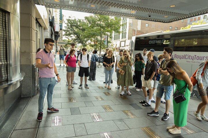 City of Contrasts Tour-Manhattan, Bronx, Queens and Brooklyn