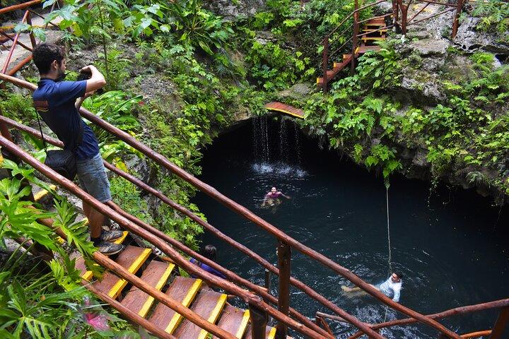 Live the adventure in 3 cenotes in the jungle!
