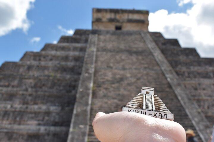 Amazing tour to Chichen Itza and 2 Cenotes (Ik Kil and Suytun)