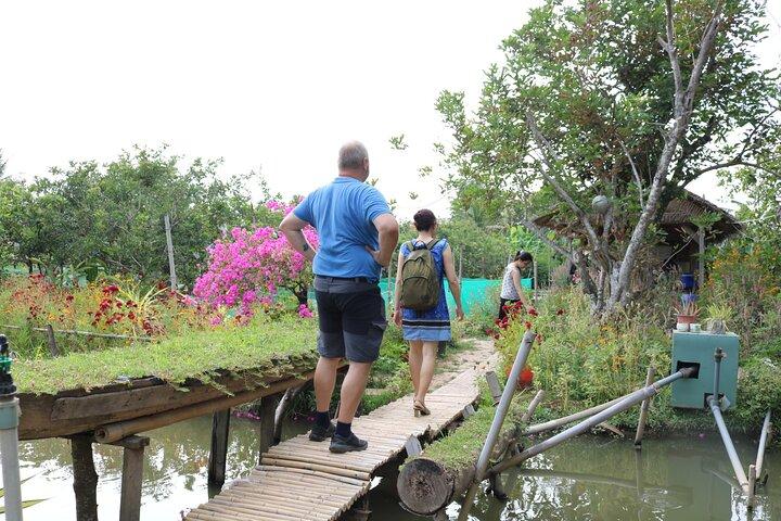 Can Tho day tour: fruit garden&floating fish farm in Son islet