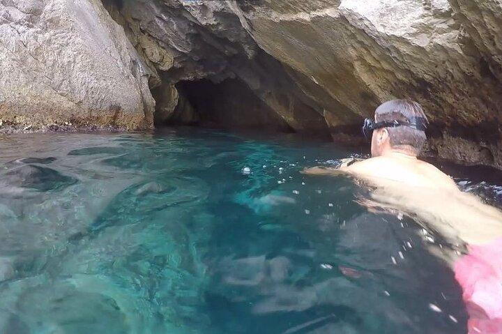 Dubrovnik:Private Boat Beach Tour Elaphiti Islands and Blue cave