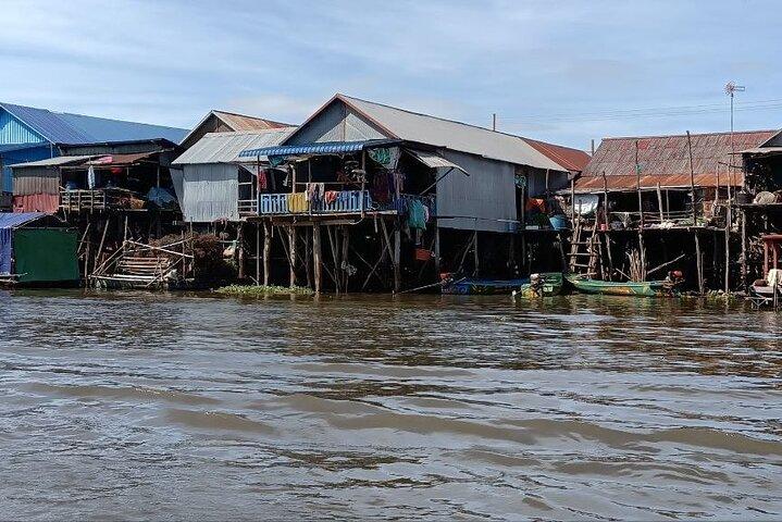 Sunset on Tonle Sap Lake Half-day Tour