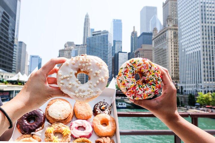 Chicago's Downtown Donut & Family-Friendly History Walking Tour