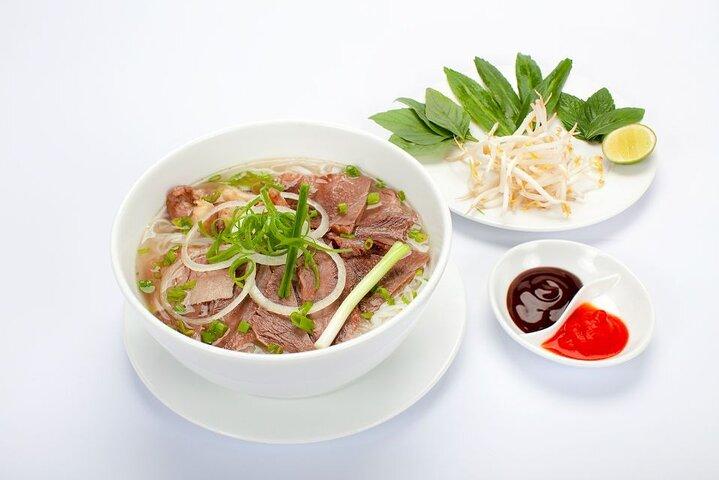 AUTHENTIC Hanoi Street Walking Foodie Tour - Group or Private