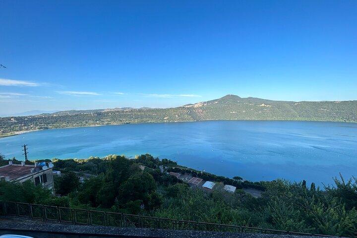 Private Tour Castel Gandolfo, Frascati with Wine Tasting