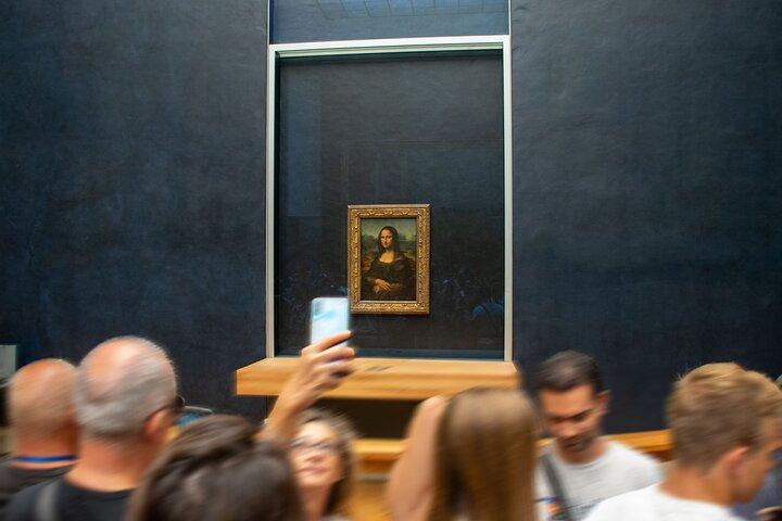 Louvre Wheelchair-Accessible Private Tour – Stress-Free & Easy