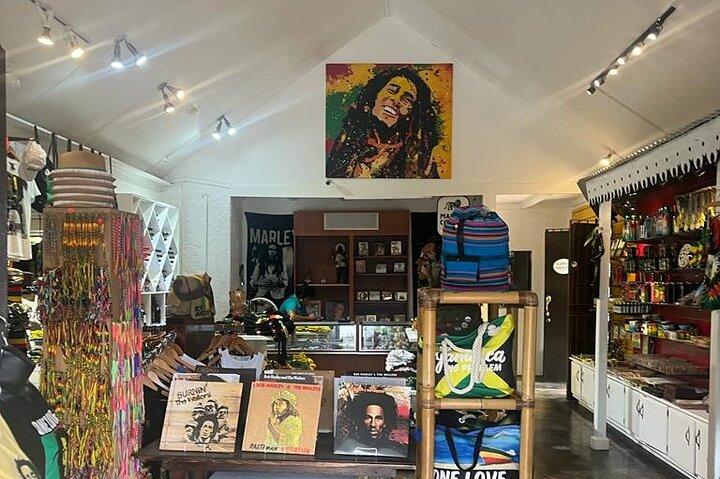 Nine Mile Reggae & History Guided Tour to Bob Marley's Birthplace