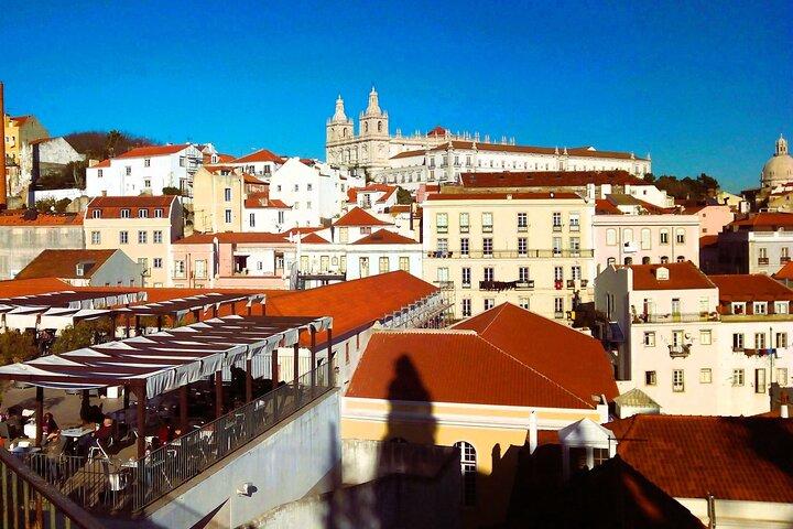 Lisbon Essentials Tour : Superstar Monuments, Iconic and Neighborhoods