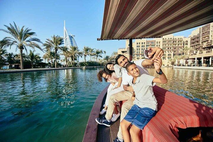 Private Guided Dubai City Sightseeing Trip by minivan x6 person