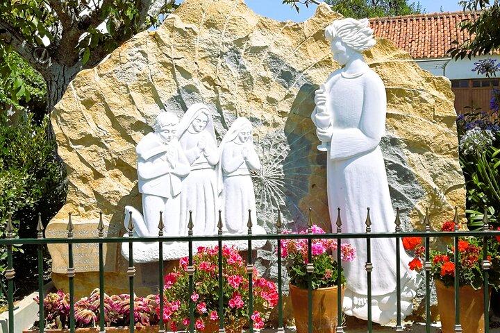 Pilgrimage to Fatima from Lisbon : Sanctuary and Basilica