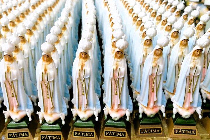 Pilgrimage to Fatima from Lisbon : Sanctuary and Basilica