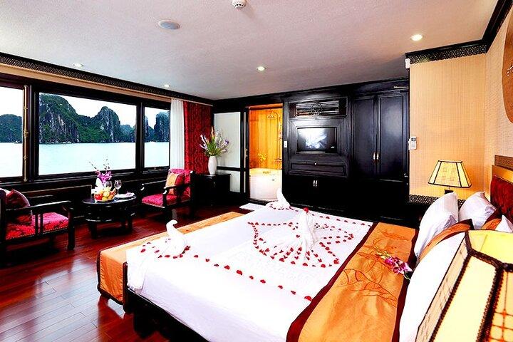 Halong Bay 2D1N Starlight Cruise with Ocean View Cabin from Hanoi