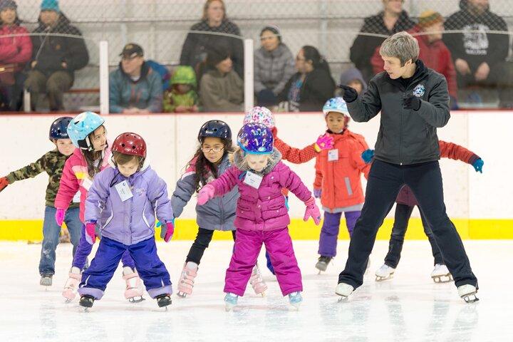 3-Hour Ice Skating Experience in Dubai with optional Transfer