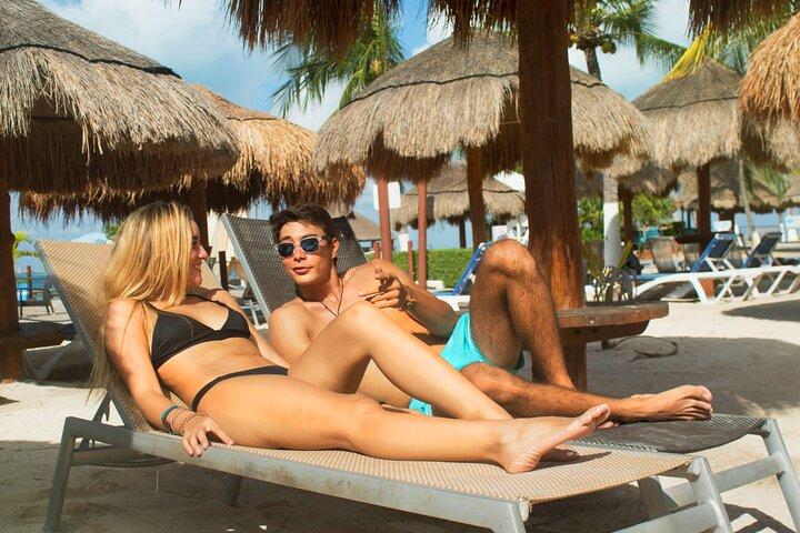 Catamaran Snorkel tour to Isla Mujeres with buffet and open bar