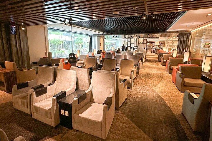 Singapore Changi Airport (SIN) T1/T2/T3/T4 VIP Lounge Access