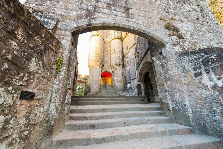 Mont Saint Michel Day Trip from Paris with English Speaking Guide