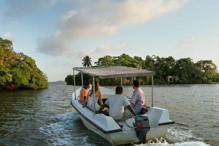 Bentota Water Sports and Galle Day Expedition from Colombo