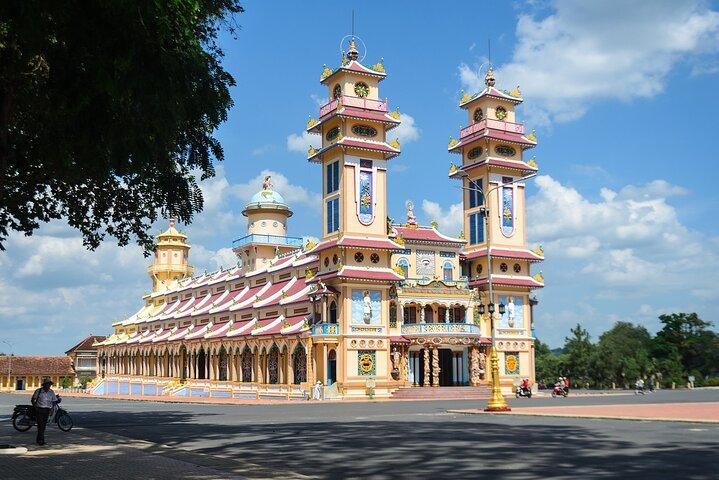 Tay Ninh Tour: Cao Dai Temple & Ba Den Mountain from Saigon