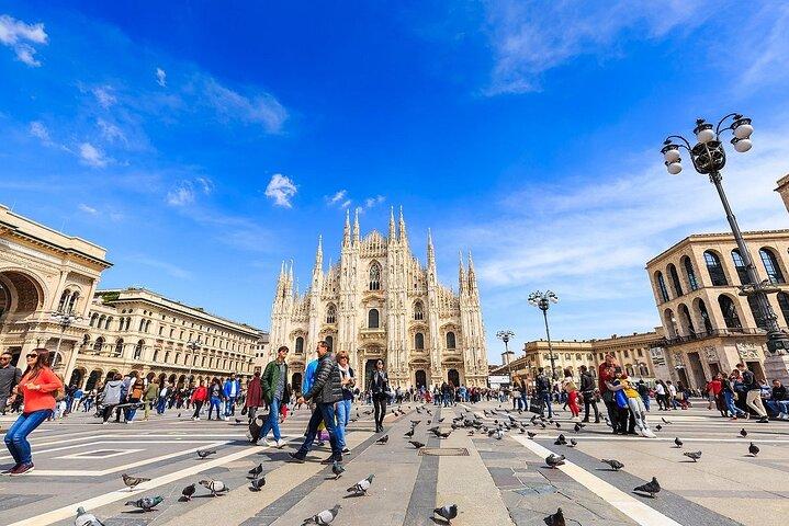 Elevated Ecstasy: Duomo Discovery & Rooftop Marvels + Ebook