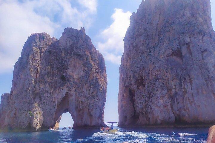 Capri Private Day Tour with Private Island Boat Tour from Rome