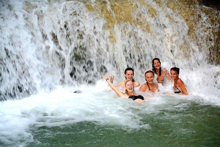 Pu Luong 3D2N Small Group Adventure Tour from Hanoi