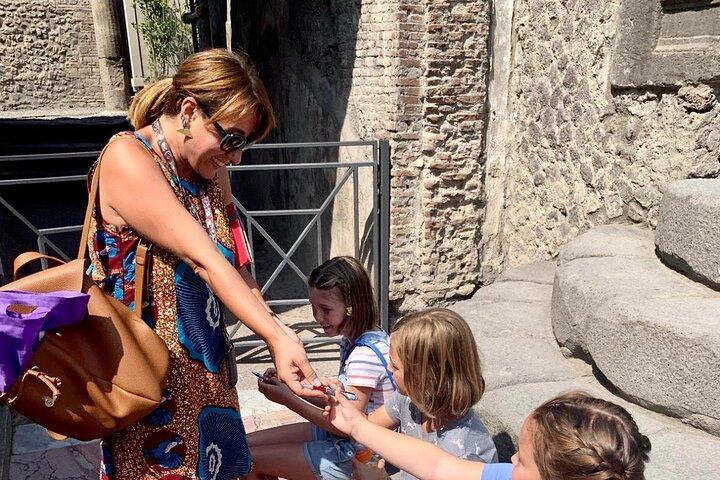 Skip the Line Pompeii Tour For Kids and Families