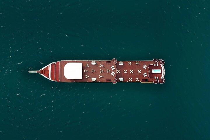 2 Days Boss Cruise in Halong Bay from Hanoi