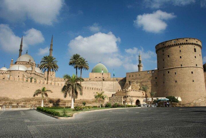 Exploring A Half-Day Tour to Khan El-Khalili and Islamic Cairo