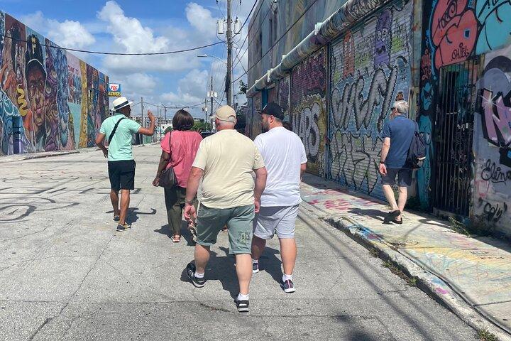 Private Miami City Tour–Small Group Experience with expert guide