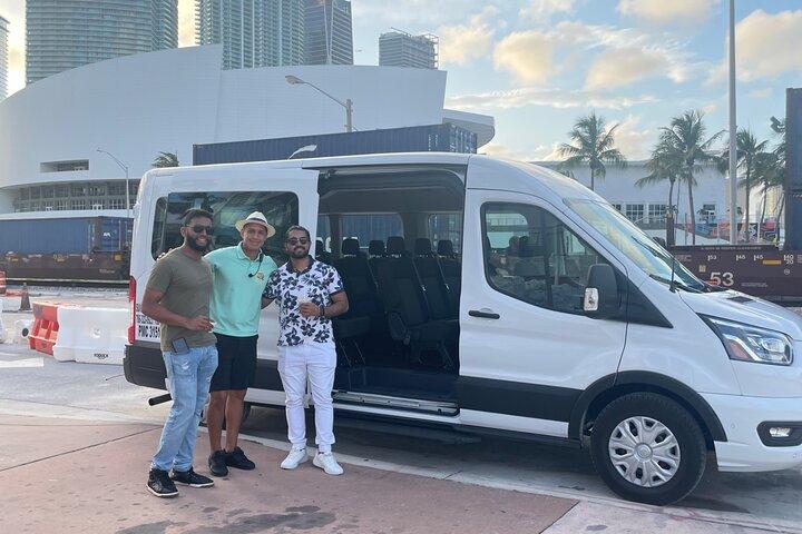 Private Miami City Tour–Small Group Experience with expert guide