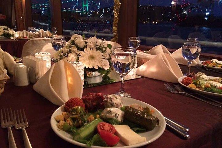 Istanbul Bosphorus Dinner Cruise & Turkish Night Show