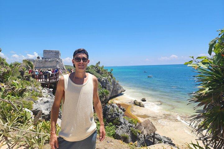 Visit to Tulúm, COBA and a Cenote, with lunch included.